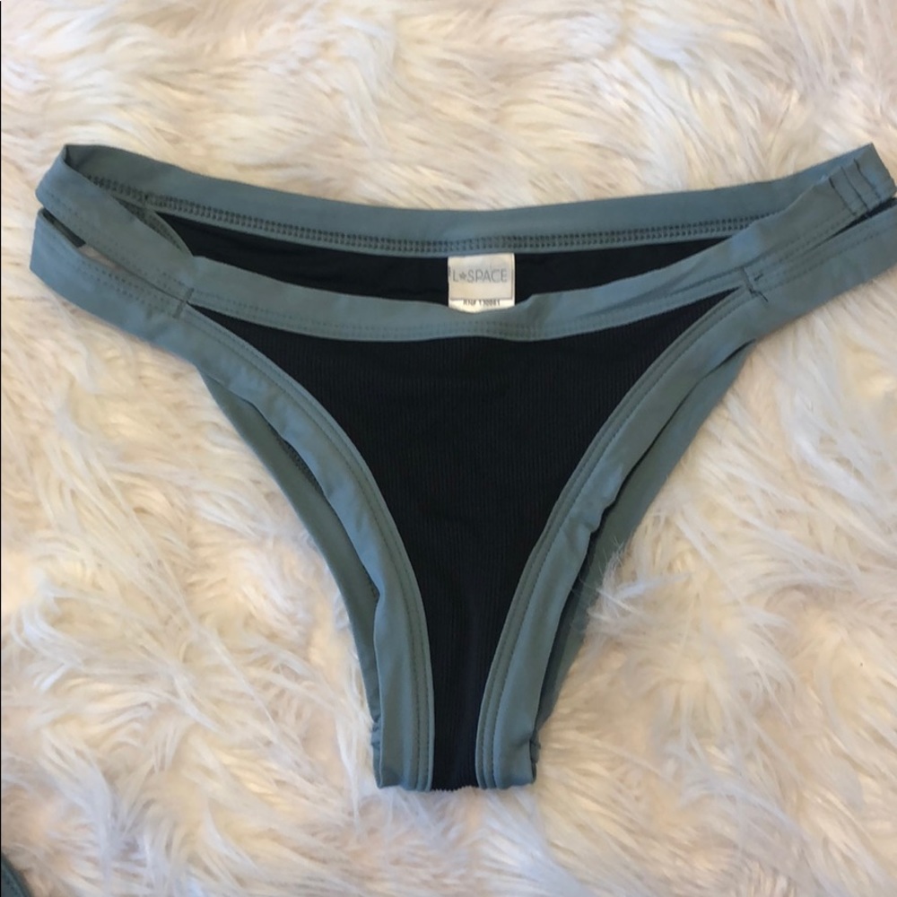 L space bikini